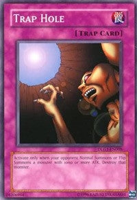 Image for Trap Hole (DLG1-EN008) (Dark Legends) - YuGiOh
